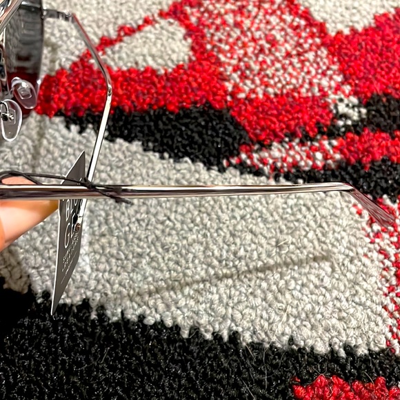 ‼️‼️SALE‼️‼️NWT Blue Gem Sunglasses - Picture 3 of 6